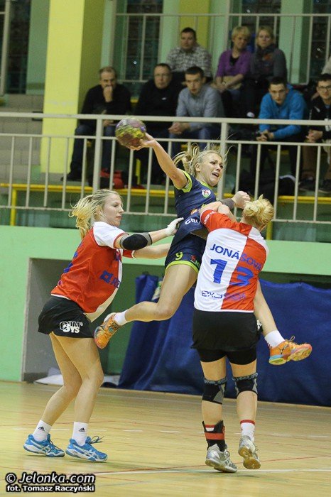 slavia-pokazaa-klase-przy-zotniczej-foto-50010