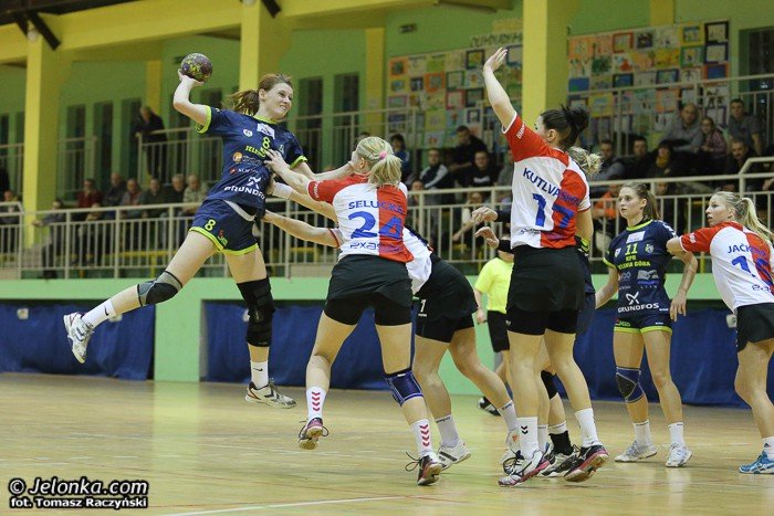 slavia-pokazaa-klase-przy-zotniczej-foto-50010