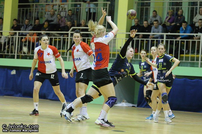 slavia-pokazaa-klase-przy-zotniczej-foto-50010