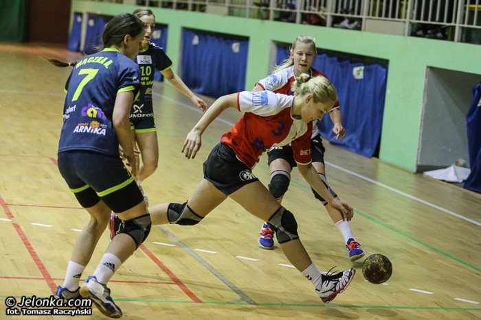 slavia-pokazaa-klase-przy-zotniczej-foto-50010