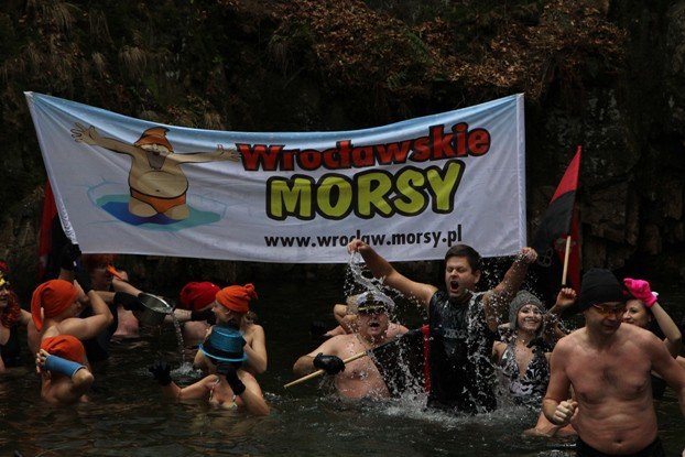 wodne-harce-morsow-i-bieg-icemana-w-przesiece-foto-50011