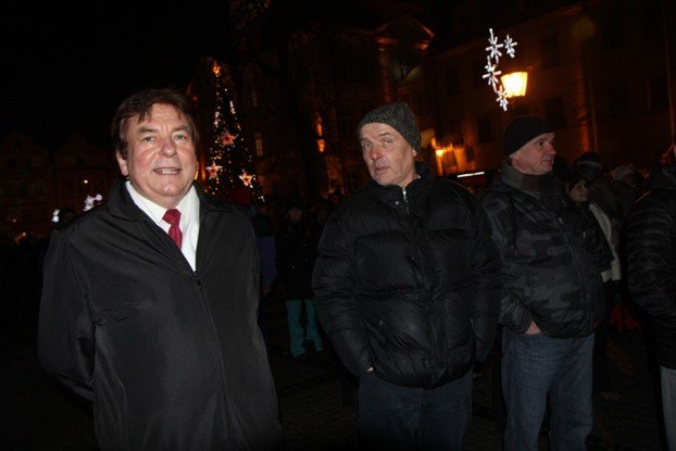 tak-witalismy-2014-rok-na-jeleniogorskim-rynku-foto-video-50051
