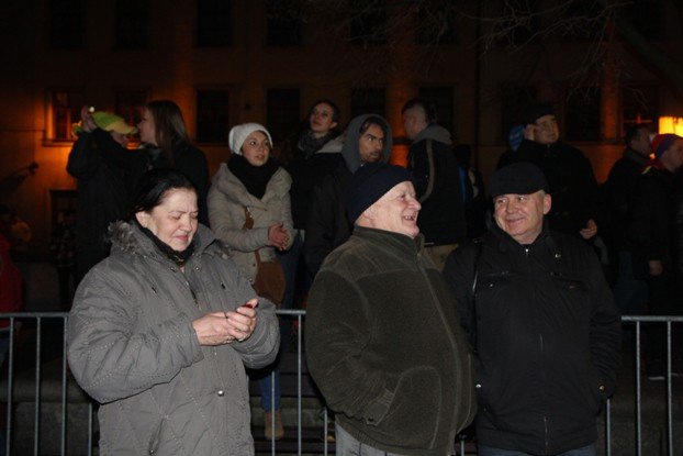 tak-witalismy-2014-rok-na-jeleniogorskim-rynku-foto-video-50051