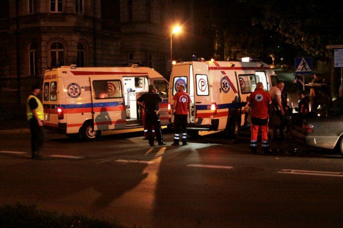 czytelnicy-karetkom-trudniej-wyjechac-ze-szpitala-foto-50058