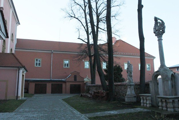 dzieje-klasztoru-w-cieplicach-foto-50059