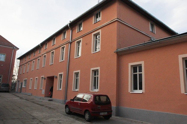 nowoczesny-hotel-uzdrowiskowy-w-cieplicach-foto-50092