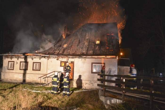 pona-budynek-mieszkalny-w-karpnikach-foto-50097