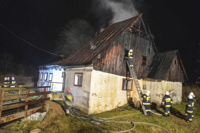 pona-budynek-mieszkalny-w-karpnikach-foto-50097