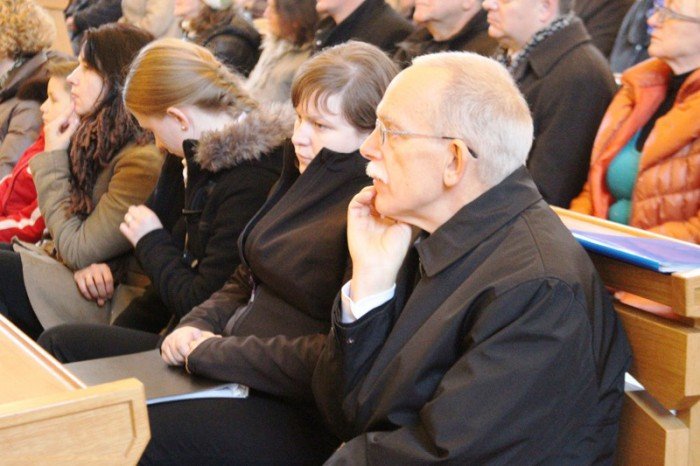 integracyjne-spotkanie-opatkowe-w-swiatyni-foto-50111