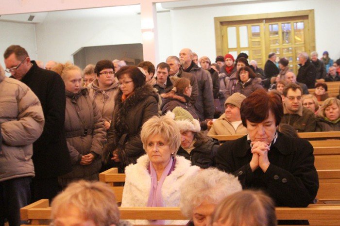 integracyjne-spotkanie-opatkowe-w-swiatyni-foto-50111