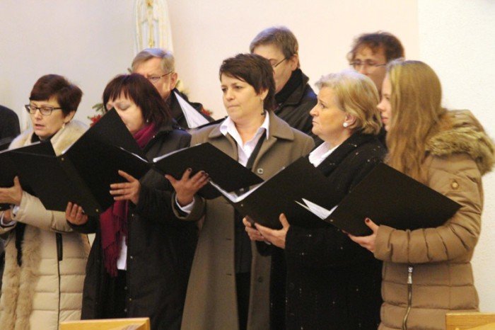 integracyjne-spotkanie-opatkowe-w-swiatyni-foto-50111