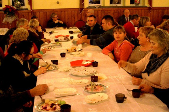 integracyjne-spotkanie-opatkowe-w-swiatyni-foto-50111