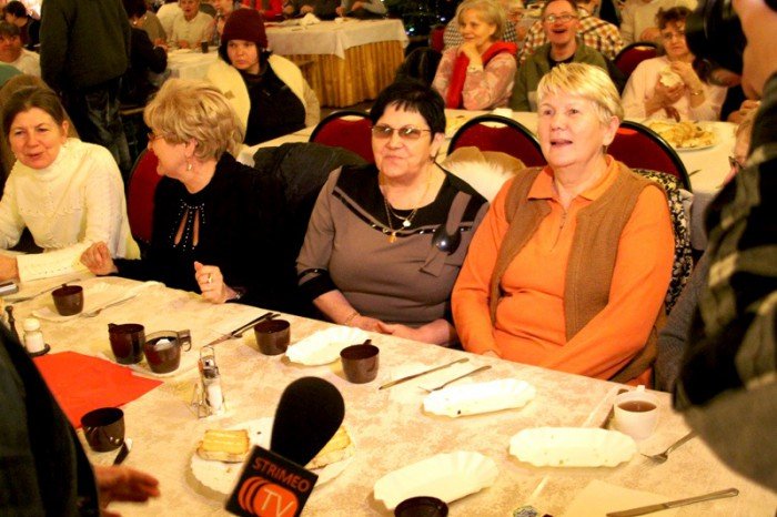 integracyjne-spotkanie-opatkowe-w-swiatyni-foto-50111