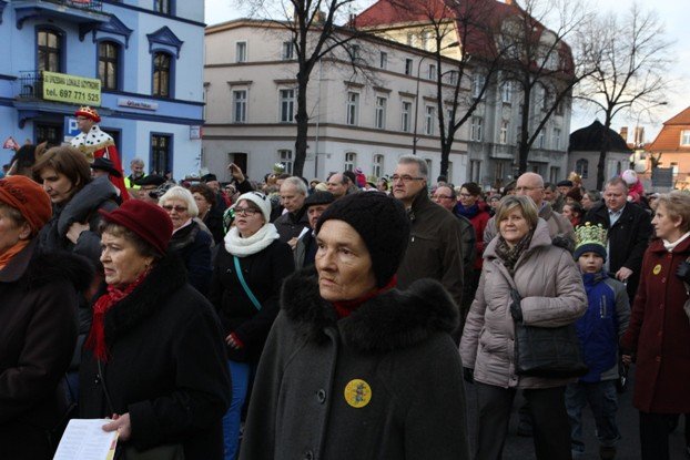 orszak-trzech-kroli-przeszed-ulicami-miasta-foto-50118