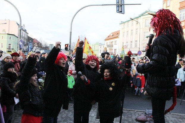orszak-trzech-kroli-przeszed-ulicami-miasta-foto-50118