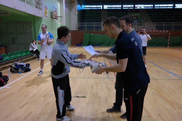 badmintonisci-powalczyli-w-noworocznym-turnieju-foto-50133
