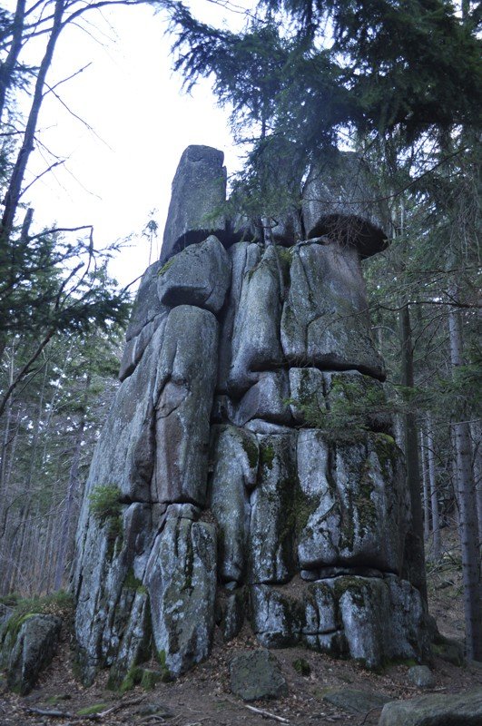 tajemnica-wisielczego-wzgorza-foto-50137