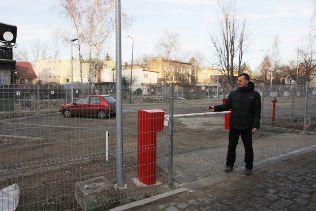 nowy-parking-w-cieplicach-foto-50142