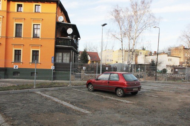 nowy-parking-w-cieplicach-foto-50142