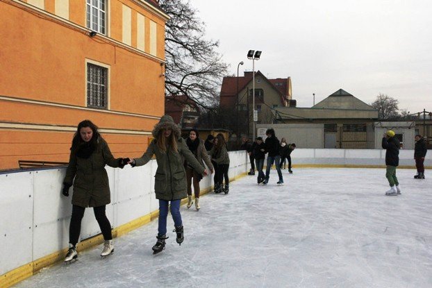 na-lodowisko-z-dziecmi-jesli-jezdzimy-na-yzwach-foto-50164