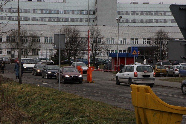 pacjenci-opaty-za-parking-szpitalny-to-zdzierstwo-foto-50192