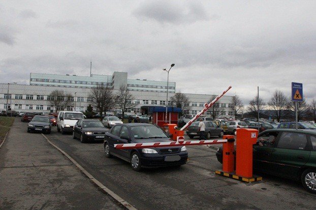 pacjenci-opaty-za-parking-szpitalny-to-zdzierstwo-foto-50192