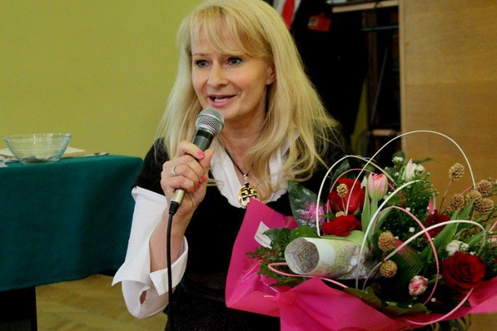 ekonom-i-wicedyrektor-szkoy-z-laurem-od-ministra-turystyki-i-sportu-foto-50303