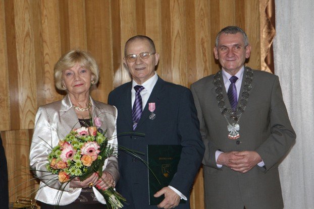 przezyli-z-soba-tyle-lat-piekne-jubileusze-w-ratuszu-foto-50363