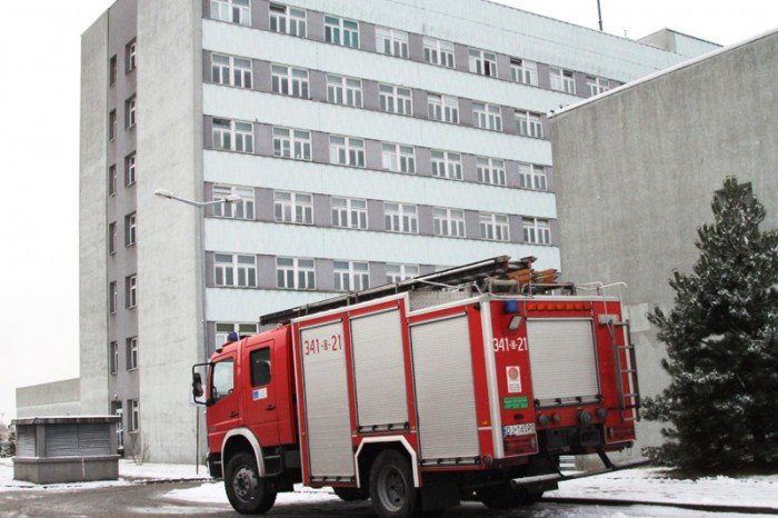 strazacy-w-szpitalu-to-tylko-cwiczenia-foto-50370