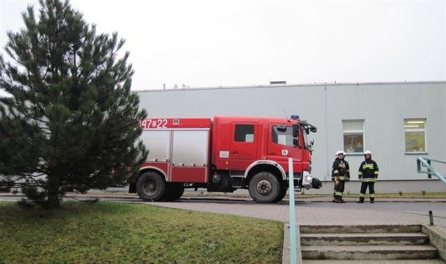 strazacy-w-szpitalu-to-tylko-cwiczenia-foto-50370