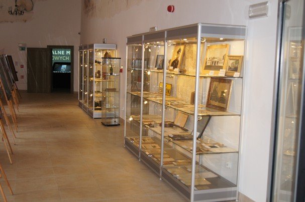 o-kresach-wschodnich-w-muzeum-przyrodniczym-foto-50380