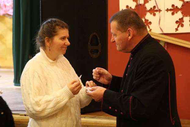 zyczyli-sobie-pomyslnosci-i-mio-spedzili-czas-foto-50444
