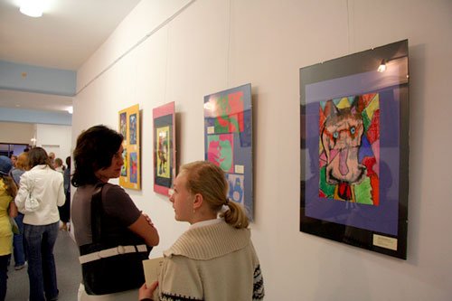 Od lewej: Weronika, Justyna, Kasia, Gabrysia, Patrycja, Roksana, Julka.