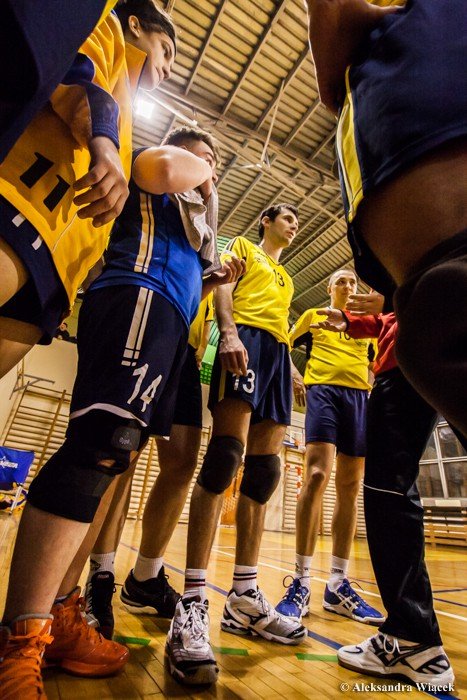 olimpia-przegrywa-w-trzech-setach-foto-50451