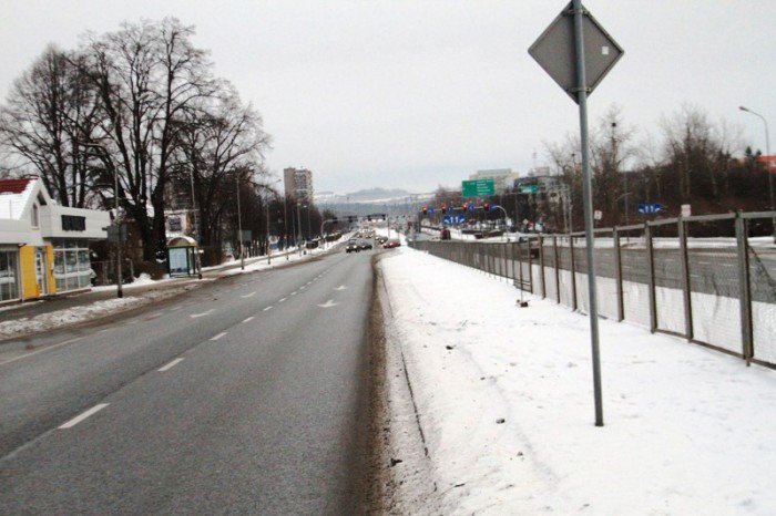 z-ulic-jeleniej-gory-znikney-fotomaszty-foto-50478