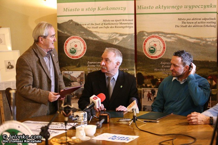 burmistrz-gorecki-gosci-kowarskiego-olimpijczyka-foto-50483