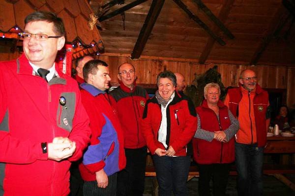 ludzie-gor-spotkali-sie-w-schronisku-kamienczyk-foto-50524