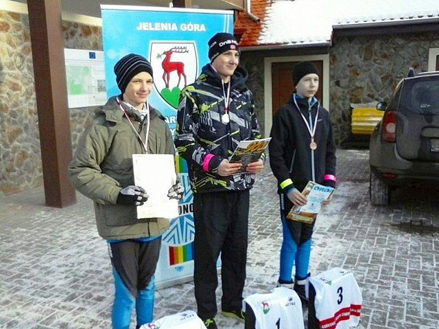 uczniowie-powalczyli-na-biegowkach-w-sobieszowie-foto-50576