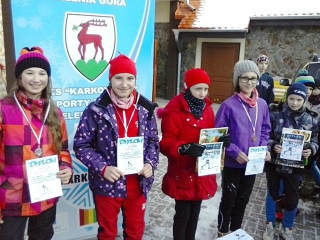uczniowie-powalczyli-na-biegowkach-w-sobieszowie-foto-50576