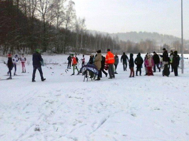 uczniowie-powalczyli-na-biegowkach-w-sobieszowie-foto-50576