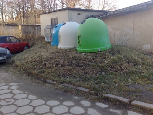 problem-ze-smietnikami-w-cieplicach-foto-50657