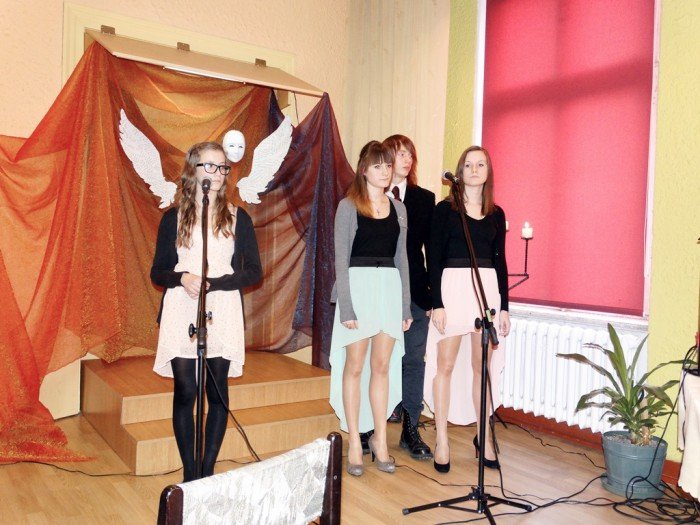 wyrecytowali-i-wyspiewali-swoje-sukcesy-w-mdk-foto-50662