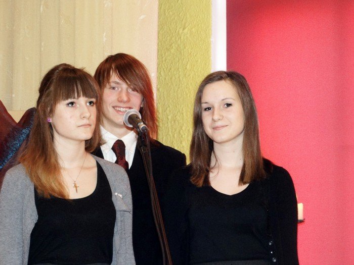 wyrecytowali-i-wyspiewali-swoje-sukcesy-w-mdk-foto-50662