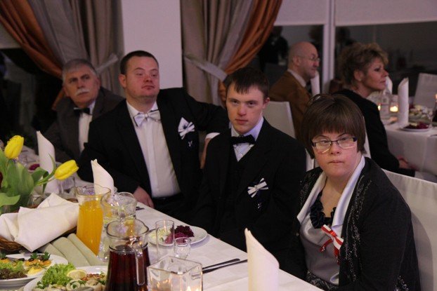 na-tym-balu-jak-zawsze-bya-swietna-zabawa-foto-50664