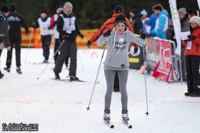 szalona-sztafeta-gwiazd-na-biegowkach-foto-50669