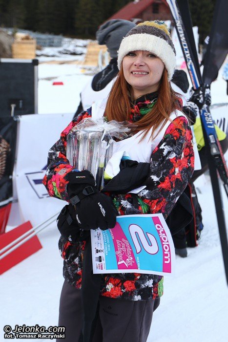 szalona-sztafeta-gwiazd-na-biegowkach-foto-50669