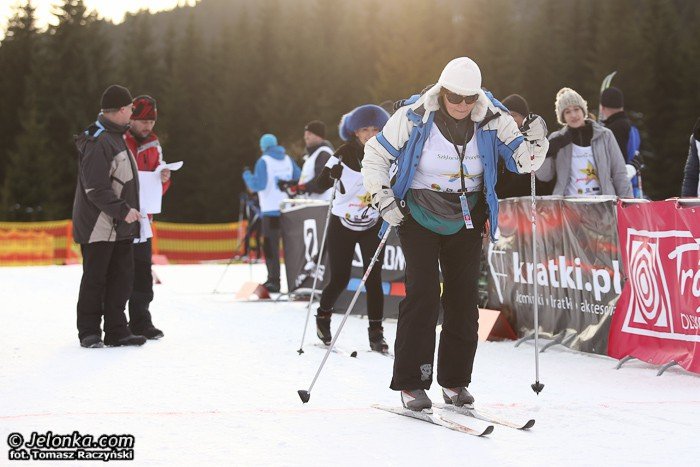 szalona-sztafeta-gwiazd-na-biegowkach-foto-50669