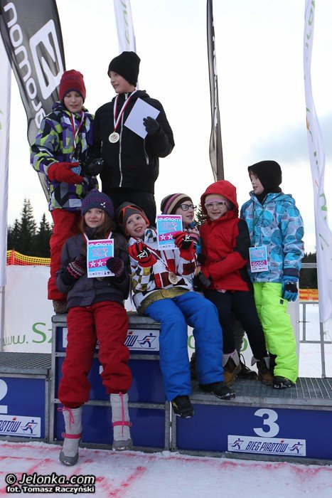 szalona-sztafeta-gwiazd-na-biegowkach-foto-50669