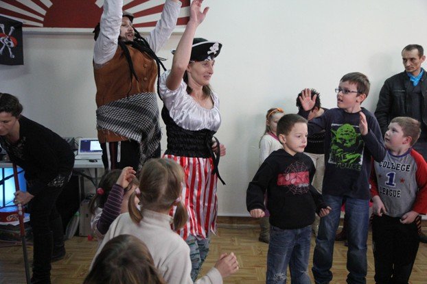 byo-duzo-zabawy-na-bajkowej-sobocie-foto-50671
