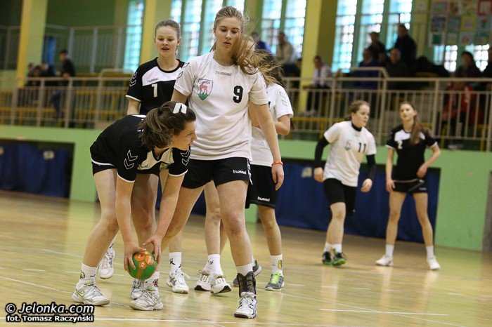 modziez-kpru-ze-zmiennym-szczesciem-foto-50679